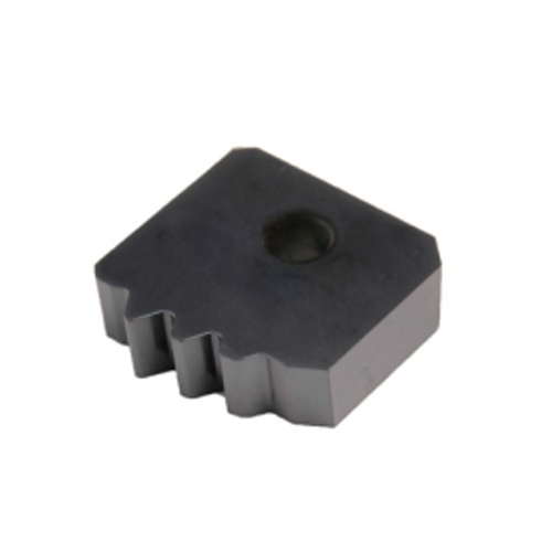 Round thread insert for casing external thread